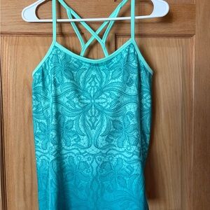 Athleta mint green tank with built in bra